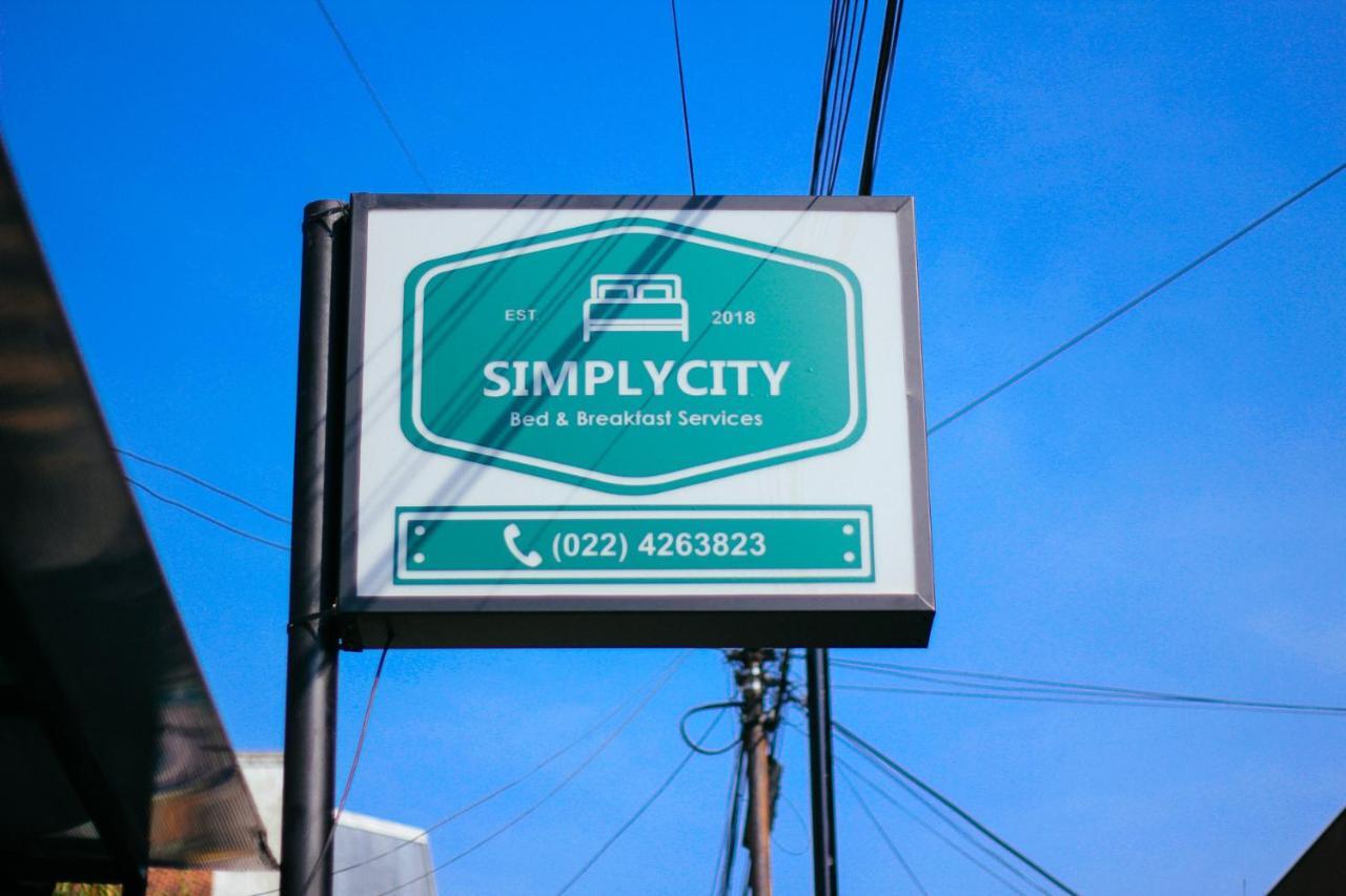 Simplycity Hostel Syariah باندونج المظهر الخارجي الصورة